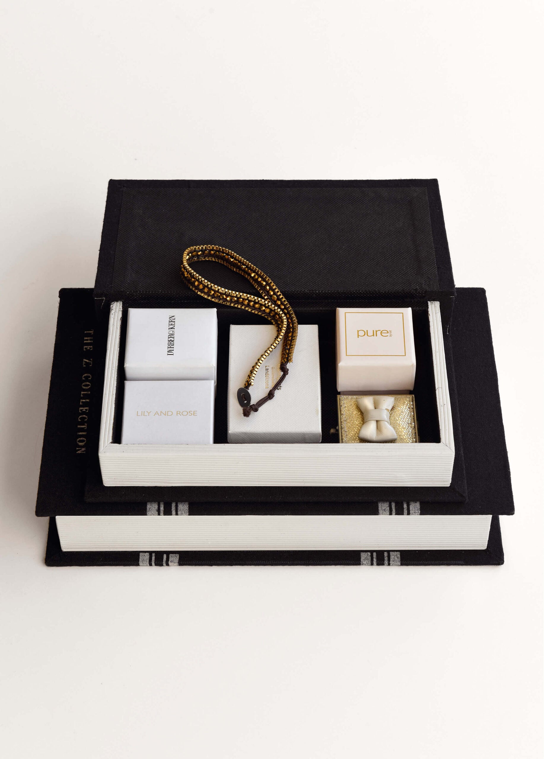Coffee Table Books als Aufbewahrungsbox - aus schwarzem Leinen 2er Set