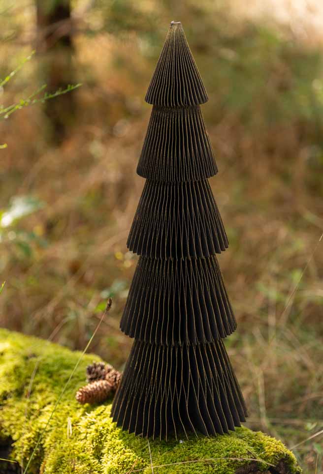 Weihnachtsbaum aus Papier schwarz