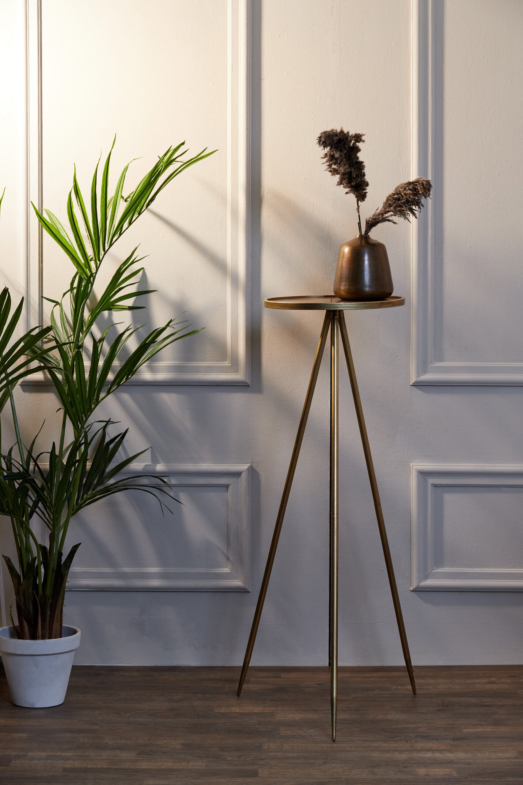 Dekosäule Envira: Blumenständer & Beistelltisch. Aktuelle Wohntrends Blume Exclusiv Interior