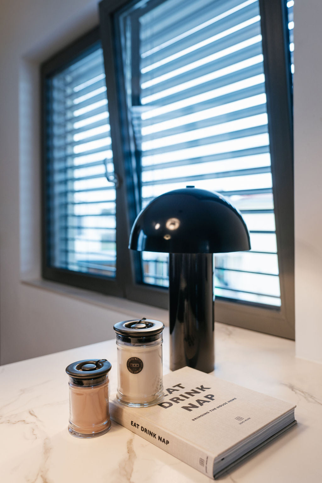 Tischlampe Marseille - Blume Exclusiv Interior Metall Tischlampe Marseille: schwarz, Retro, Aktuelle Wohntrends