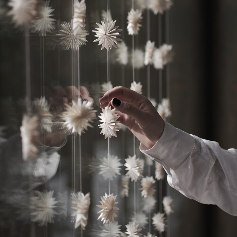 Garland Flake weiß – Papiergirlande