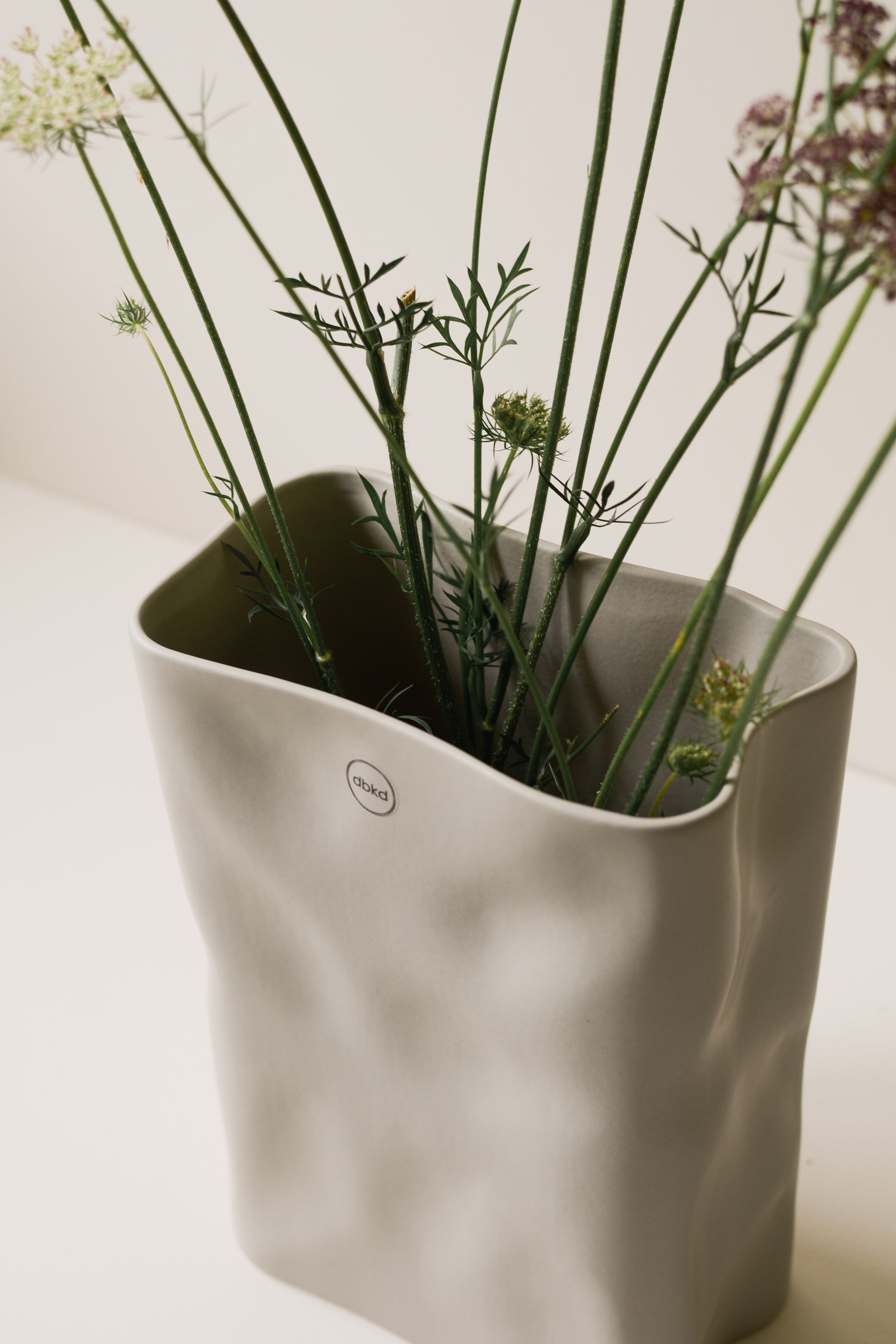 Vase in Wellenoptik