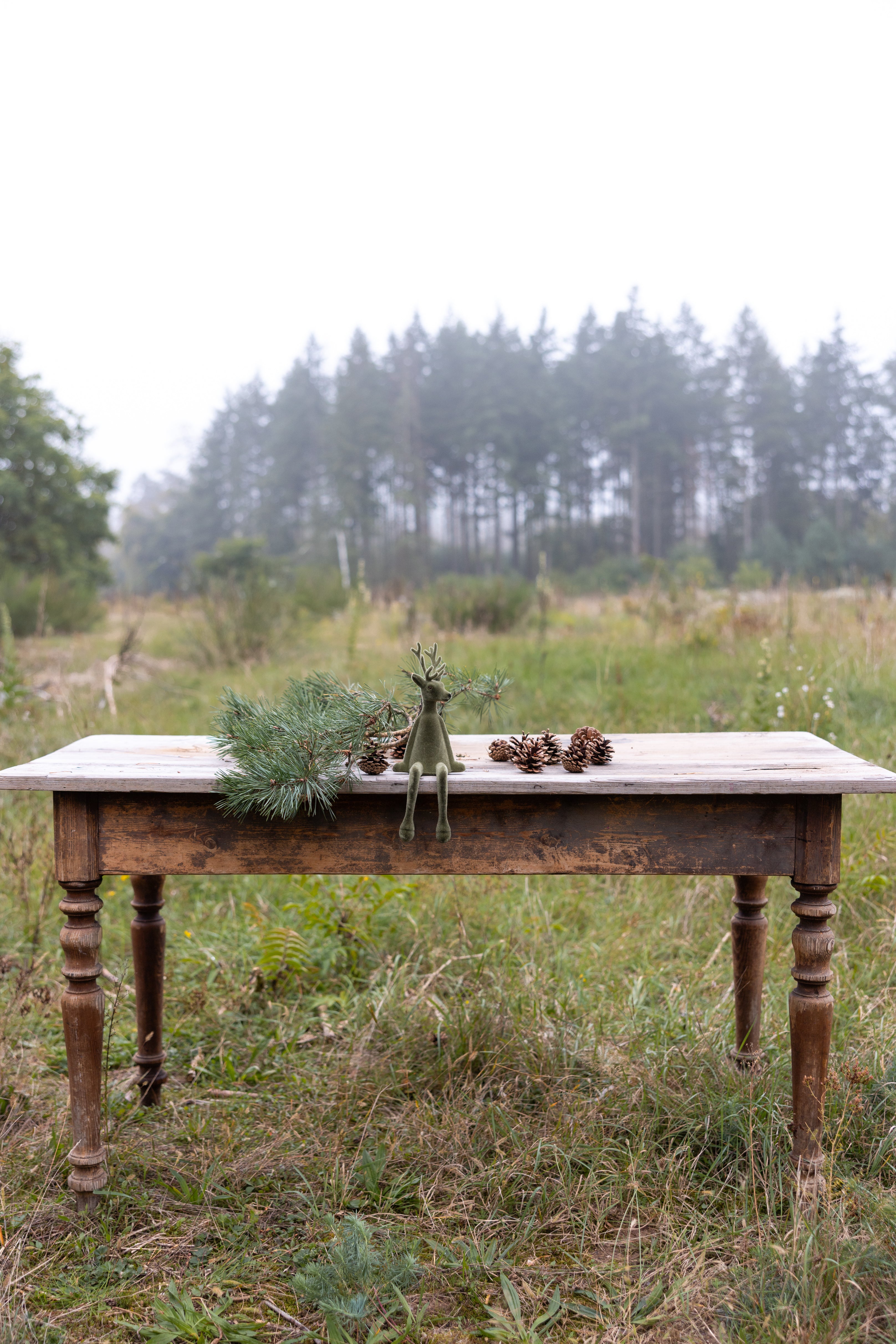 Hirsch Kantenhocker grün – 3 Größen